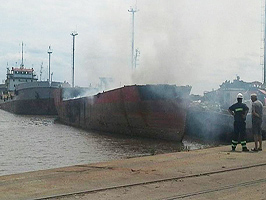barco incendio FBentos FotoRojas