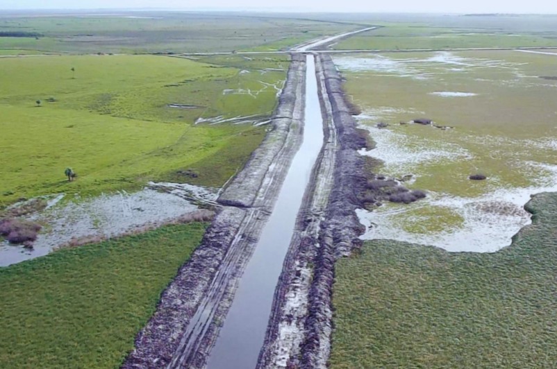canalizacion laguna negra