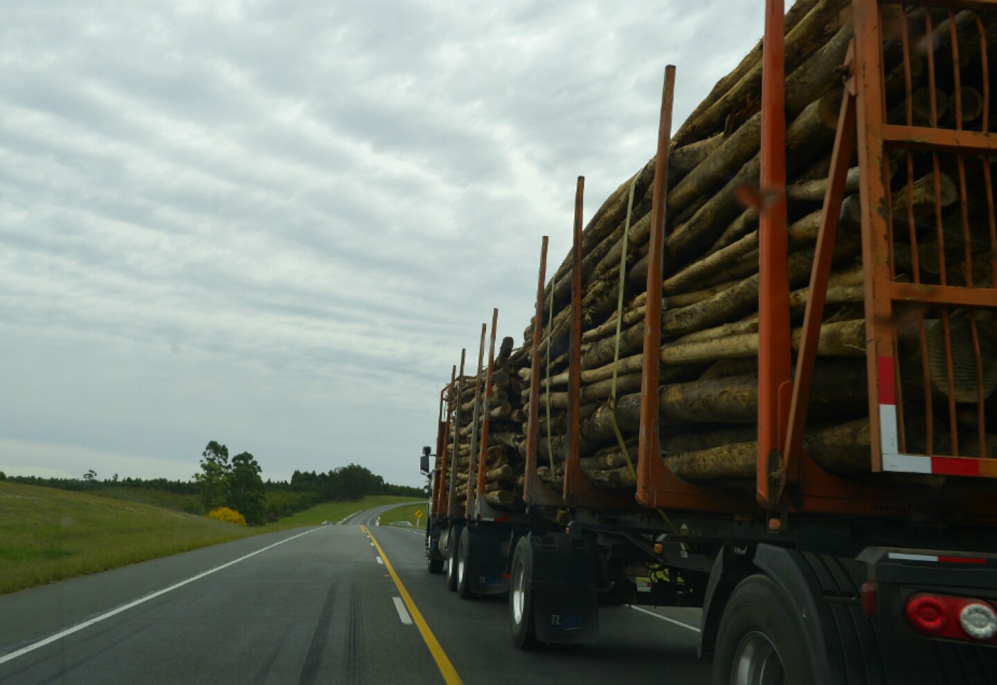 Camioneros empantanados